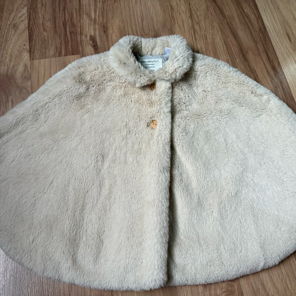 Zara Cream Faux Fur Cape